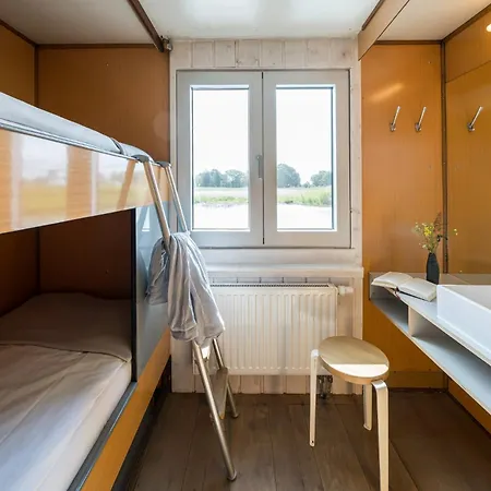 Urlauberschiff Stoertebeker * Преров