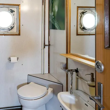 Urlauberschiff Stoertebeker Дом отдыха